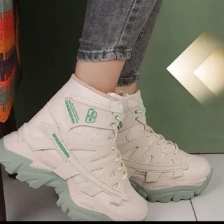 کتونی بالنسیاگا ساقدار