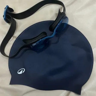 عینک و کلاه شنا نابایجی