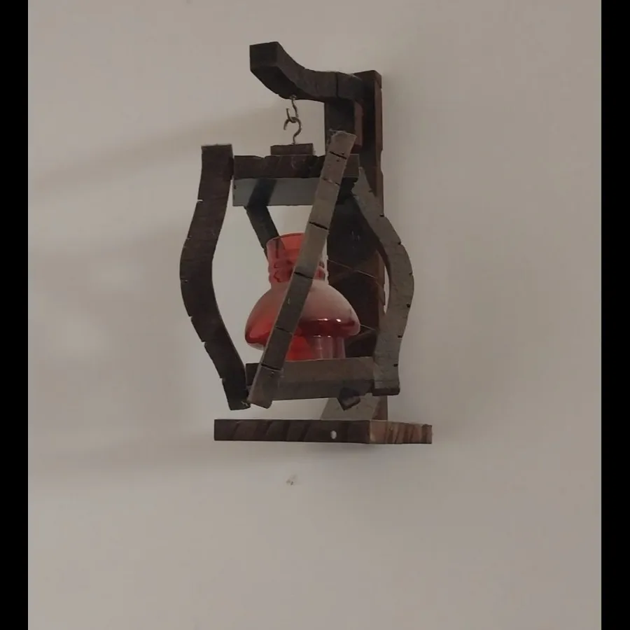 لوستر چوبی دیواری