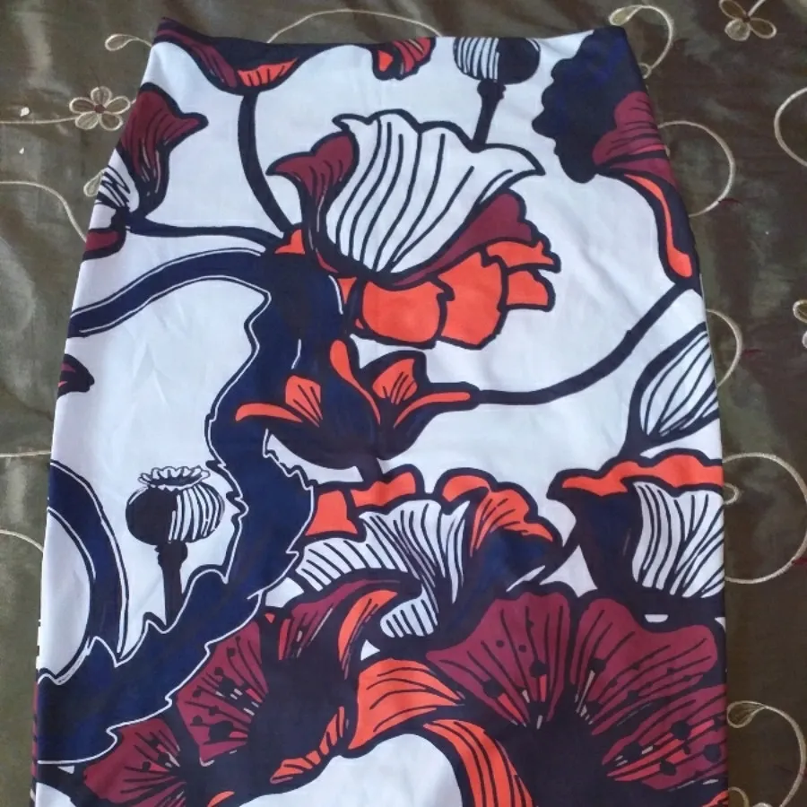 دامن تنگ خارجی