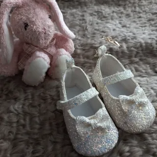 پاپوش نوزادی