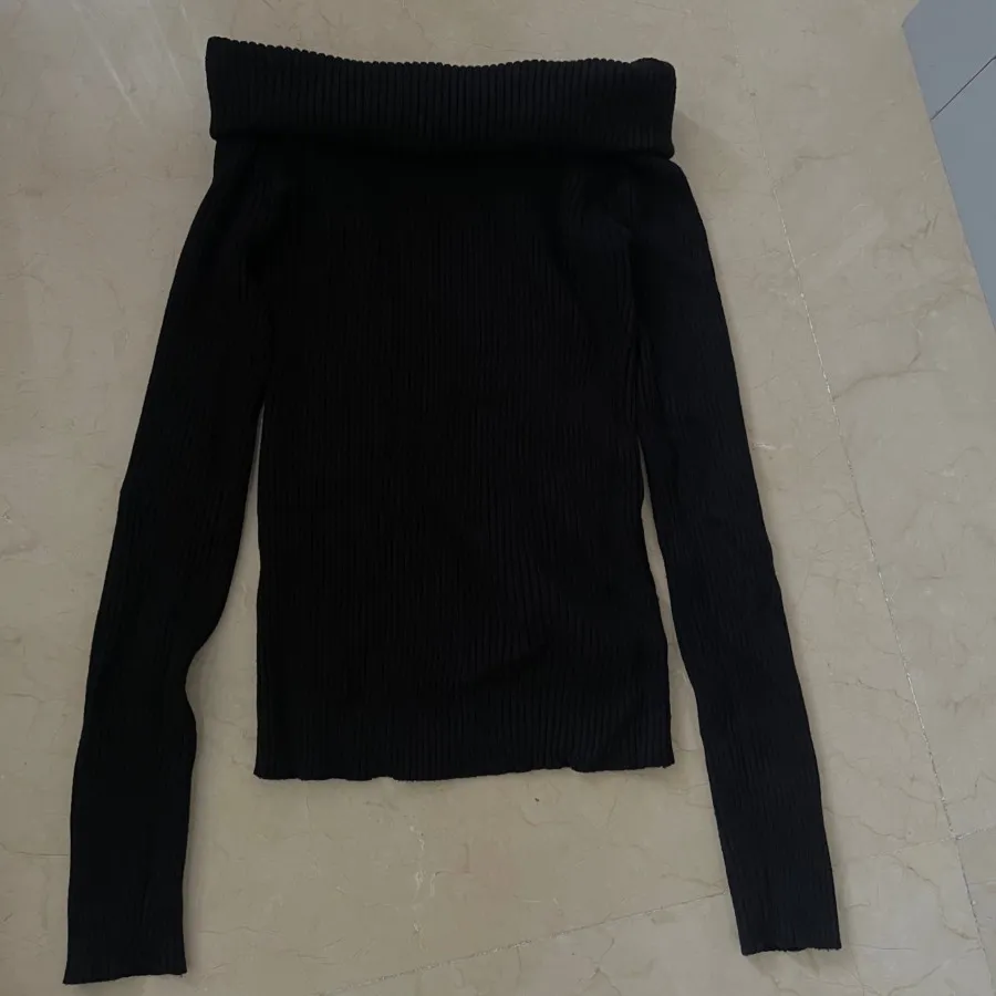 بافت یقه قایقی