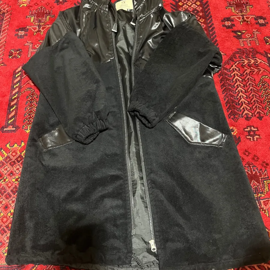 سویشرت کلاه دار