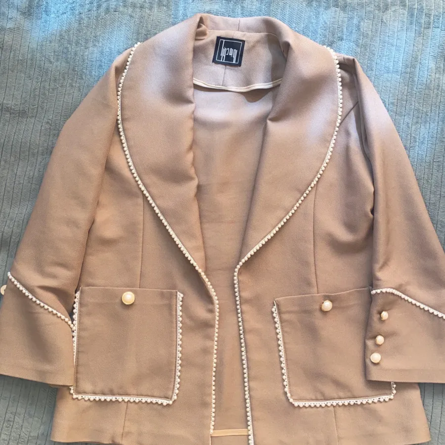 کت تک مرواریدی