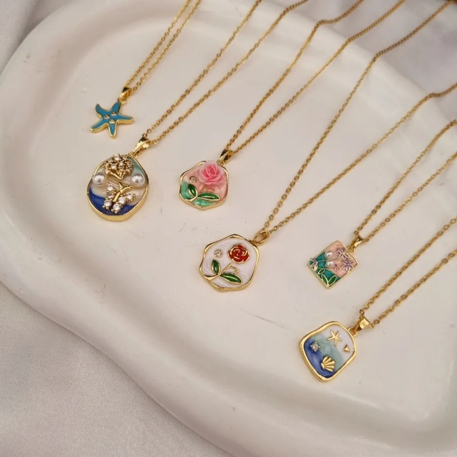 انواع گردنبندهای میناکاری