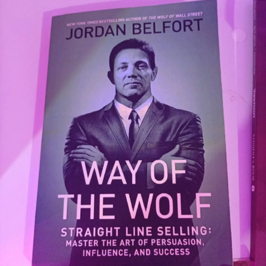 کتاب  way of the wolf/