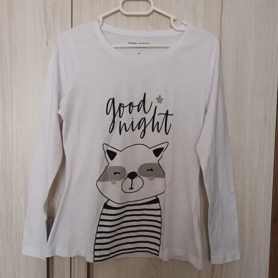 بلوز نخی سفید