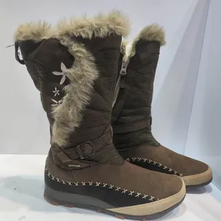 بوت زنانه اورجینال