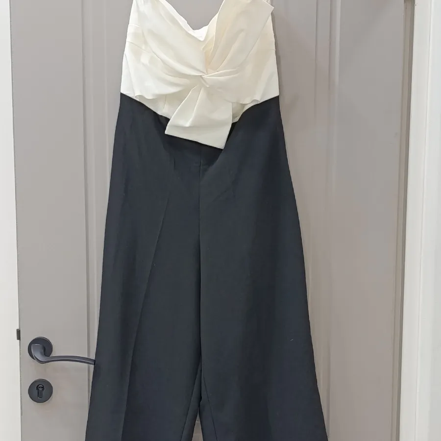 اورال دکلته سفید مشکی