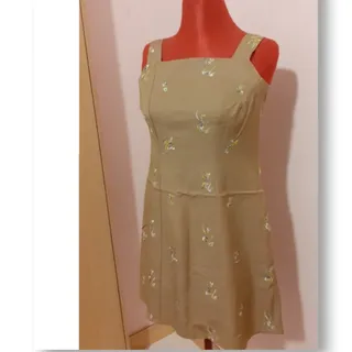 پیراهن کوتاه