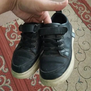 کفش بچه گانه
