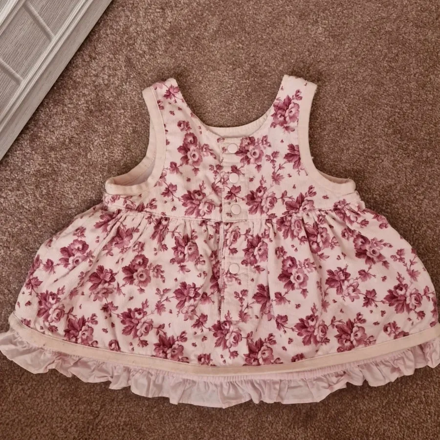 پیرهن عروسکی