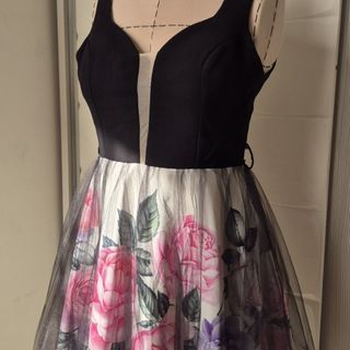 لباس مجلسی زنانه/دخترانه
