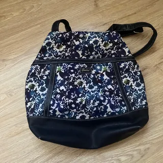 کیف کوله سرمه ای