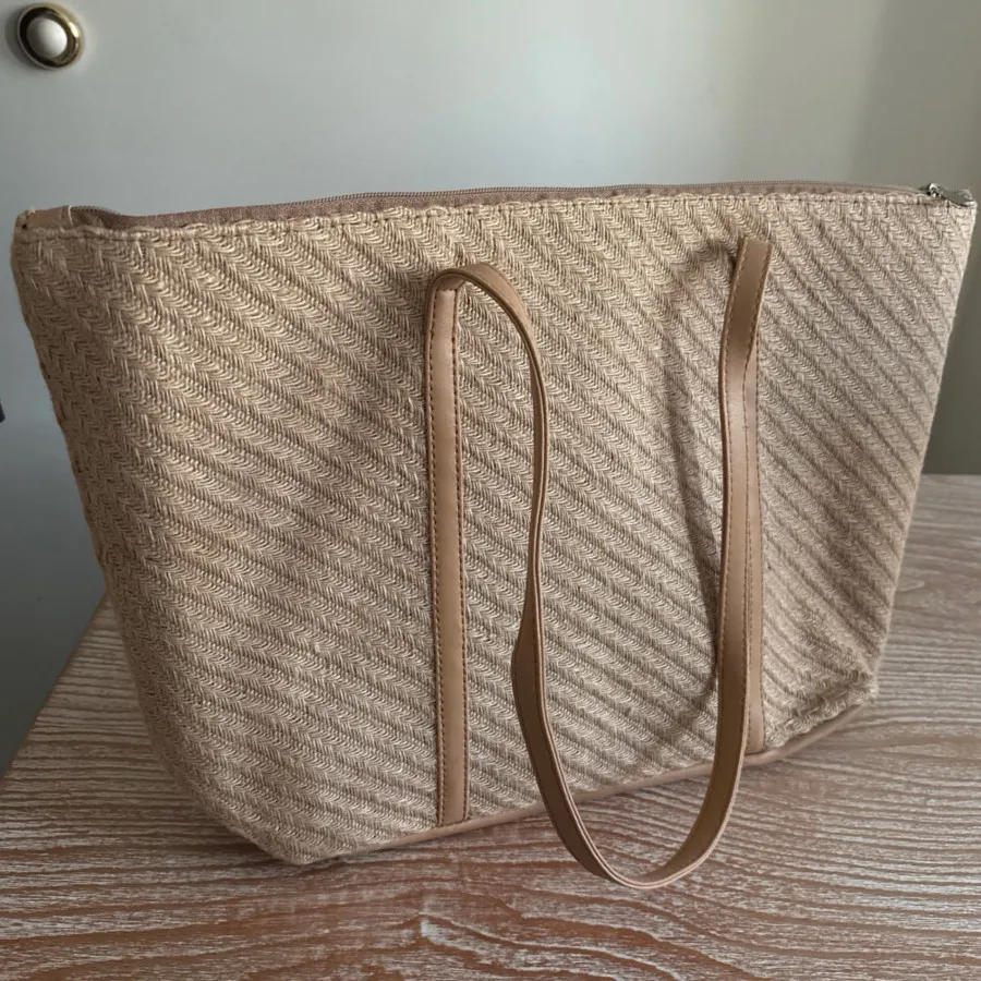 کیف کنفی زارا