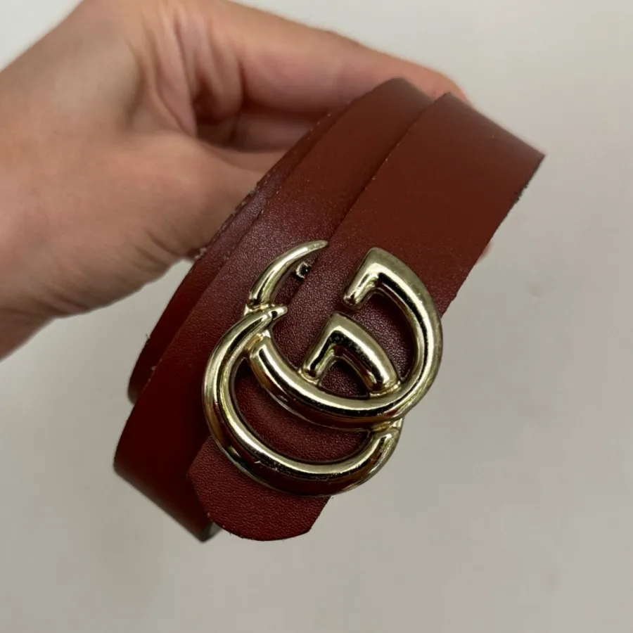 کمربند چرم قهوه‌ای
