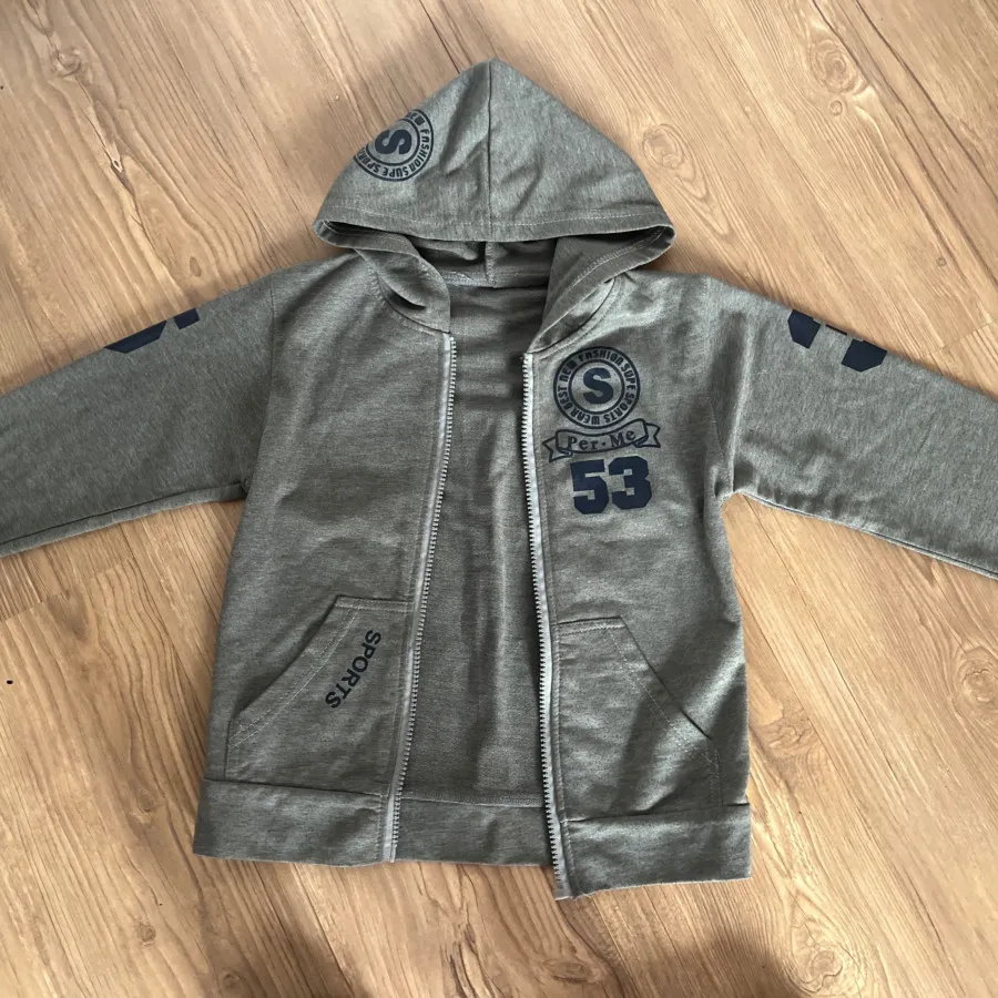 سویشرت بچگانه