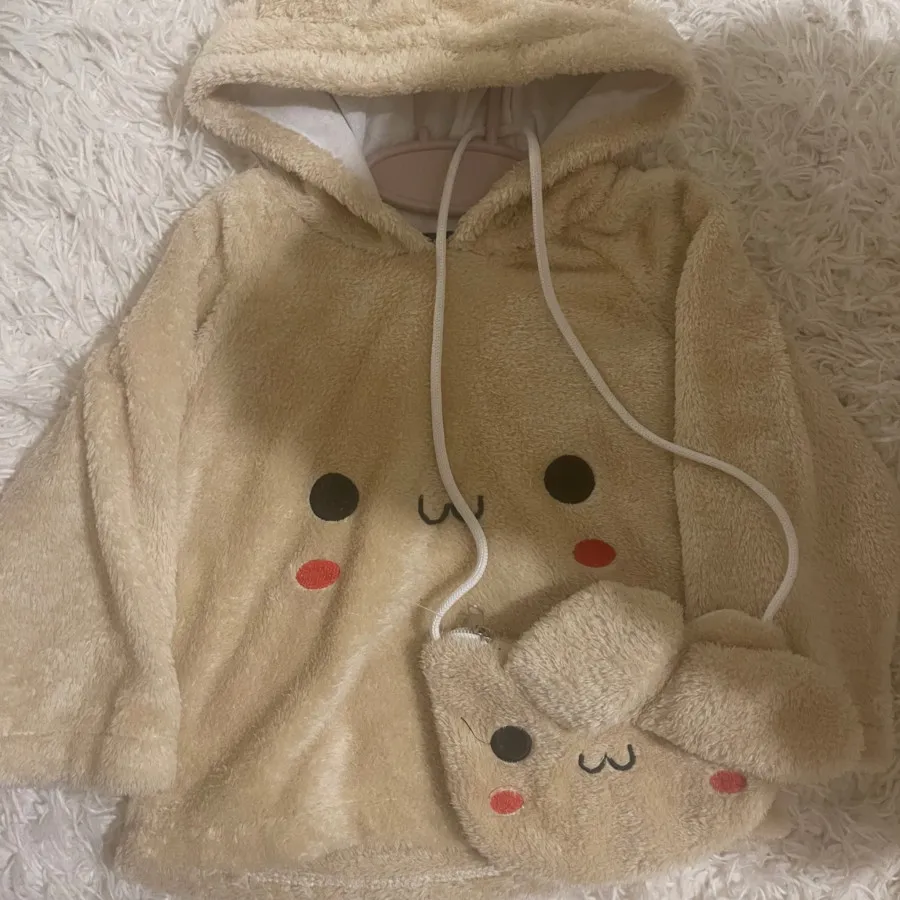 هودی حولهای به همراه کیف