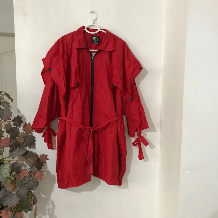 بارانی ضد اب