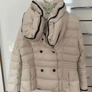 کاپشن پر سفید خارجی