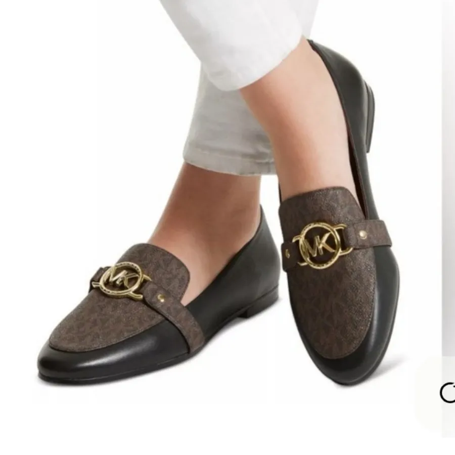 کفش مایکل کورس