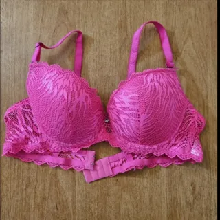 سوتین برند vee vee