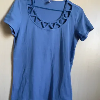 تیشرت زنانه نخی