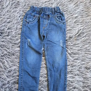 شلوار جین بچگانه