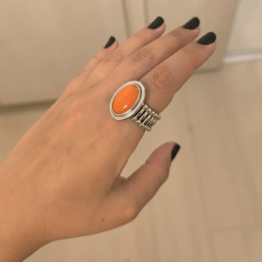 انگشتر کشی نارنجی