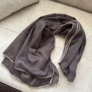 شال قهوه ای