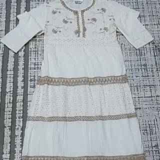 پیراهن بلند ساحلی