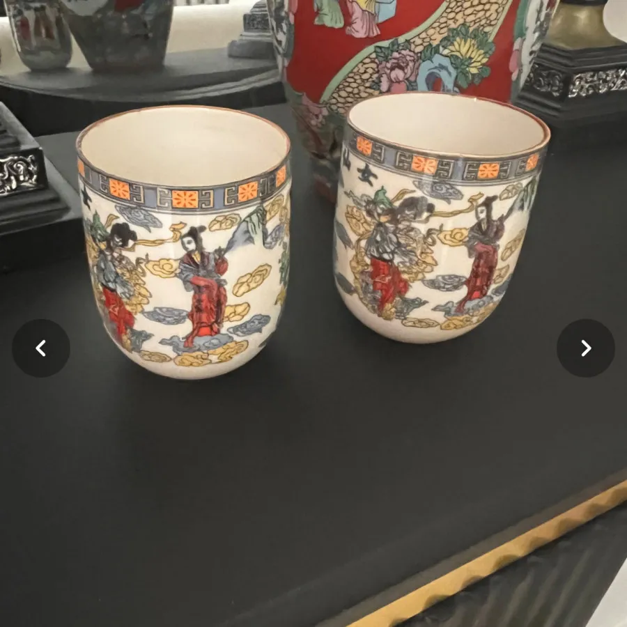 شامل خوری چینی قدیمی دو