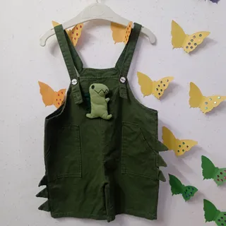 لباس بچگانه