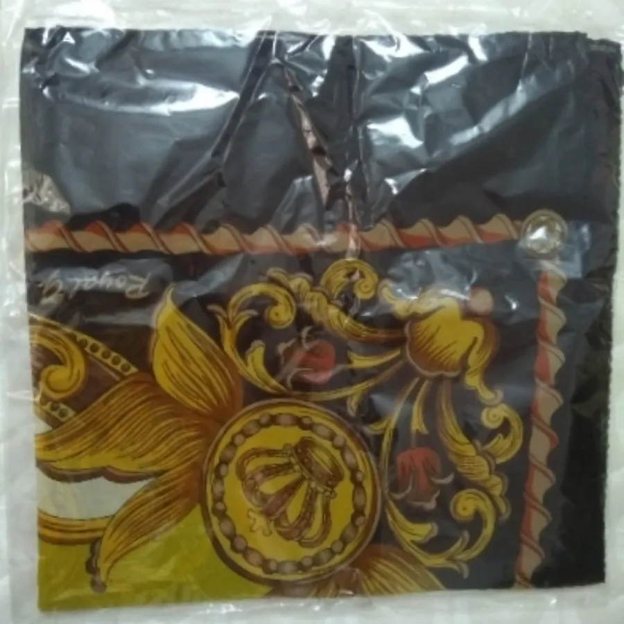 روسری حریر طرحدار