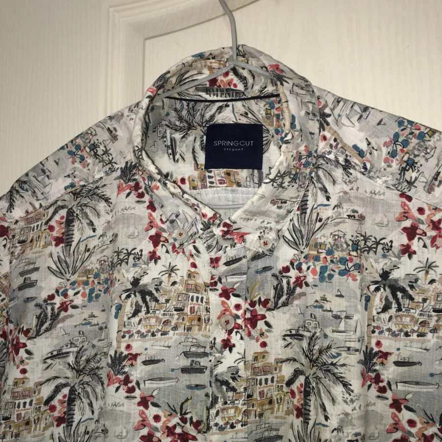 پیرهن اسپرت طرح ساحلی