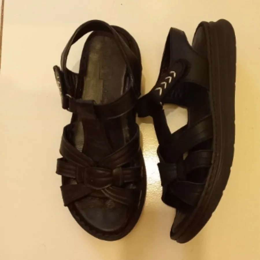 صندل چرم ترک