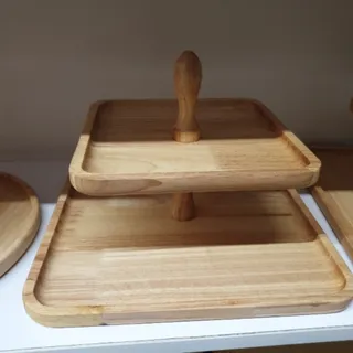 شیرینی خوری