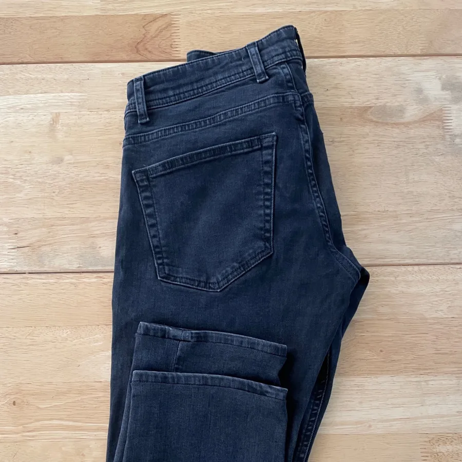 شلوار جین ذغالی zara