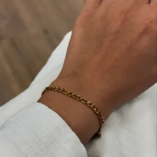 دستبند فیگارو ظریف