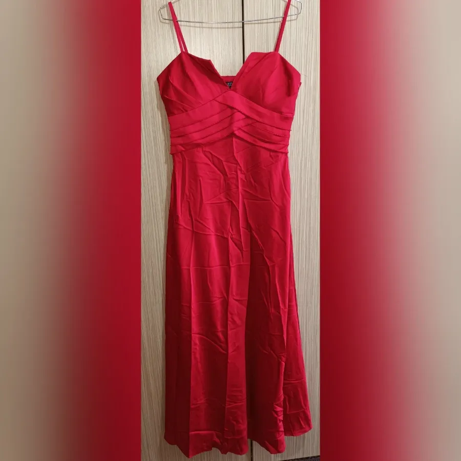 پیراهن قرمز مجلسی