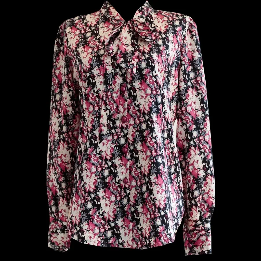 شومیز یقه پاپیونی