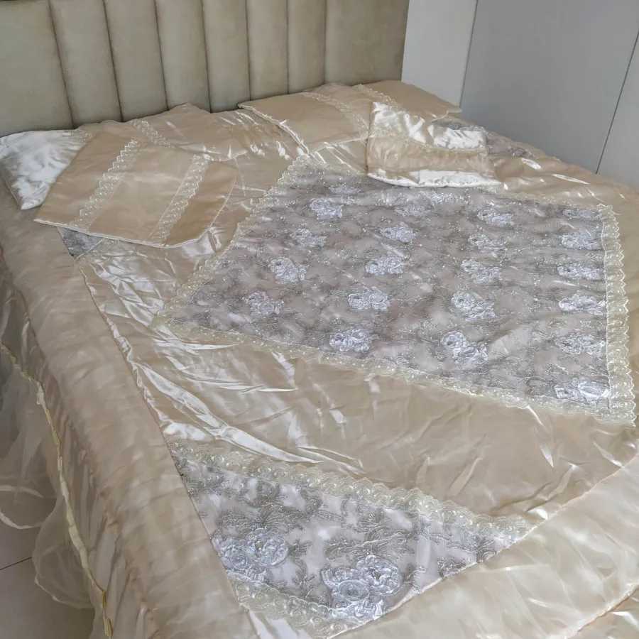 روتختی ساتن و تور