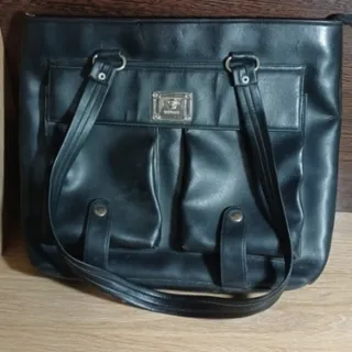 کیف مشکی جنس محکم