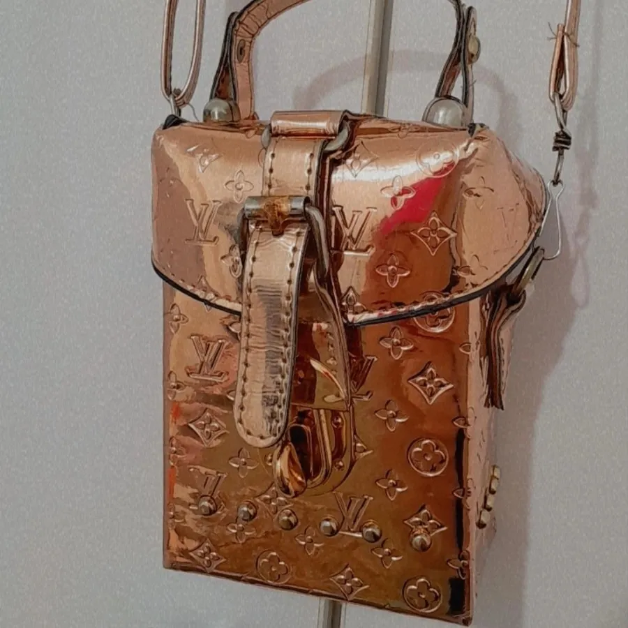 کیف ورنی هولگرامی