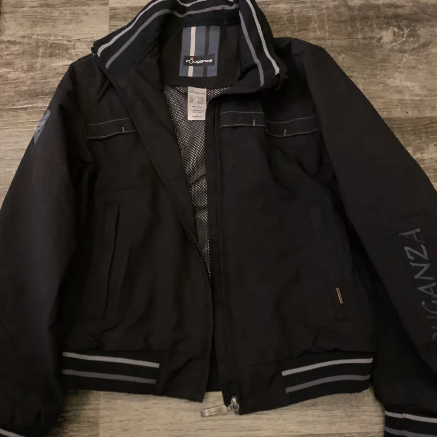 سویییشرت بادگیر اورجینال