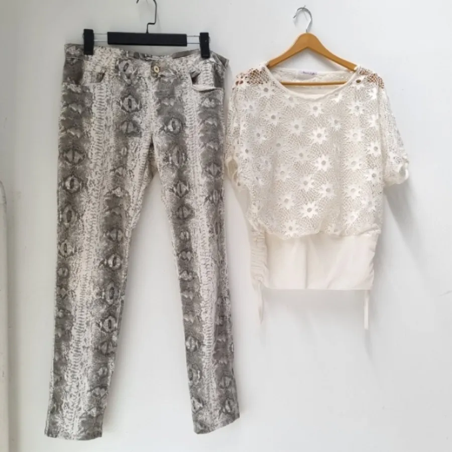 لباس و شلوار