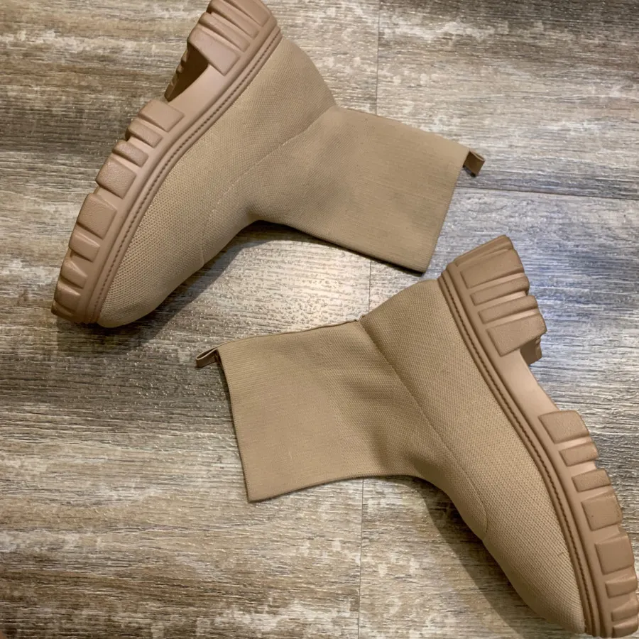 نیم بوت جورابی برند خارجی