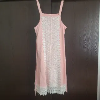 پیراهن دخترانه