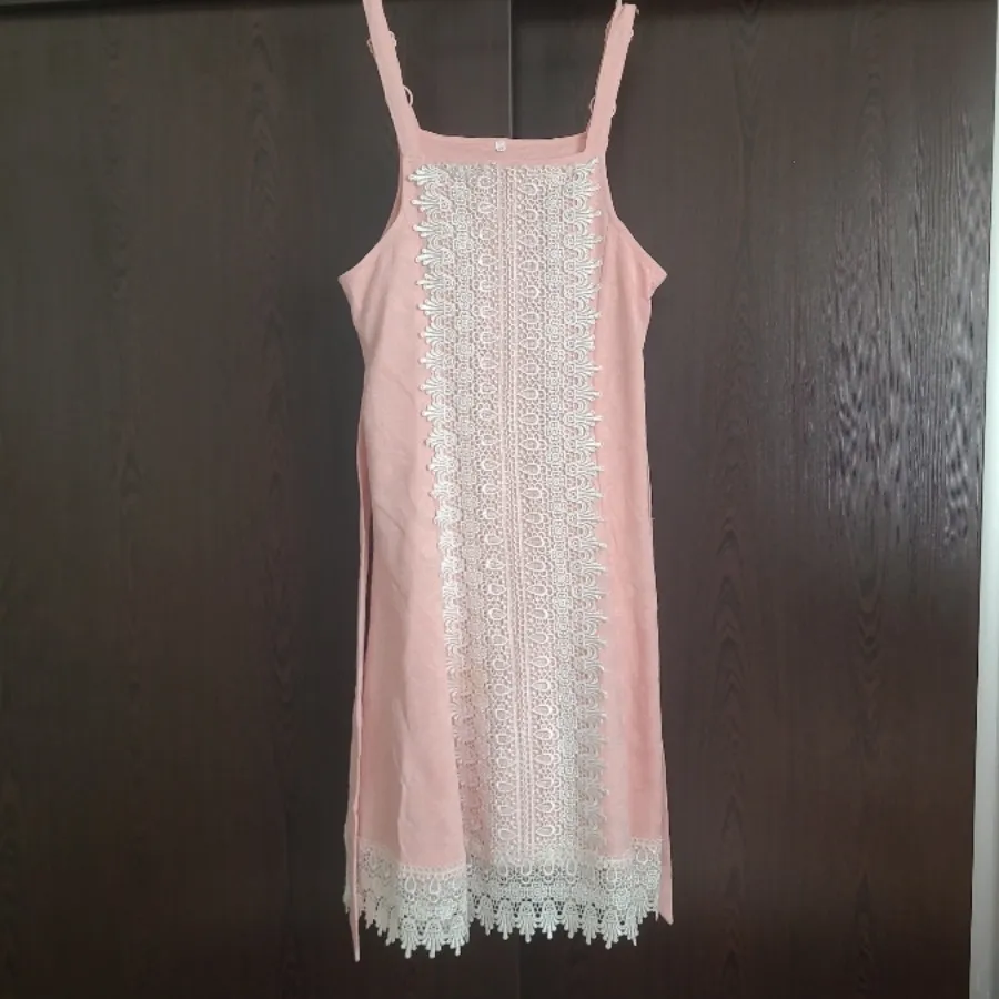 پیراهن دخترانه