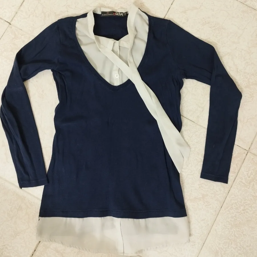 بلوز یقه کرواتی